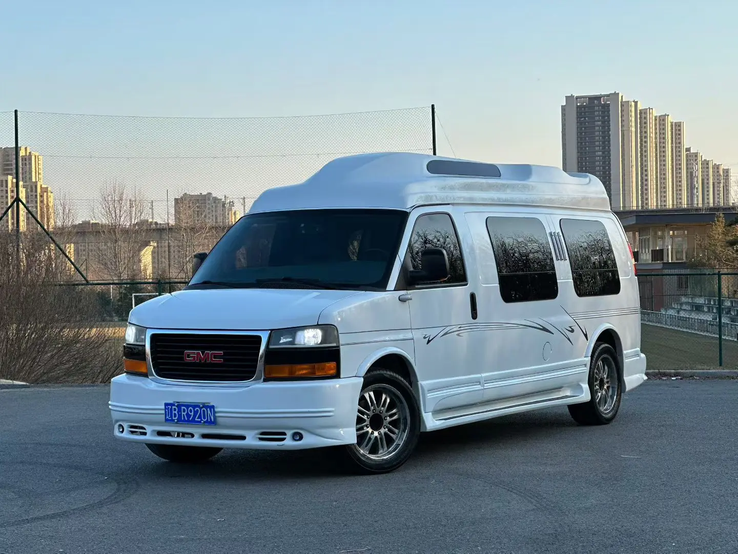 GMC SAVANA  из Китая