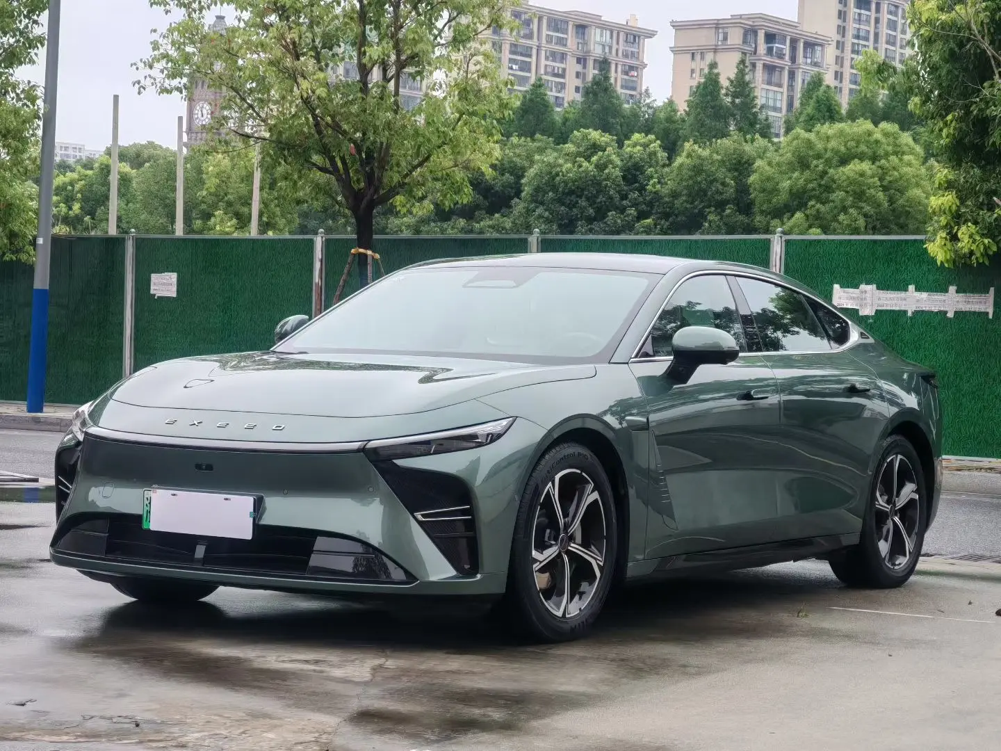 Exeed Sterra ES  из Китая