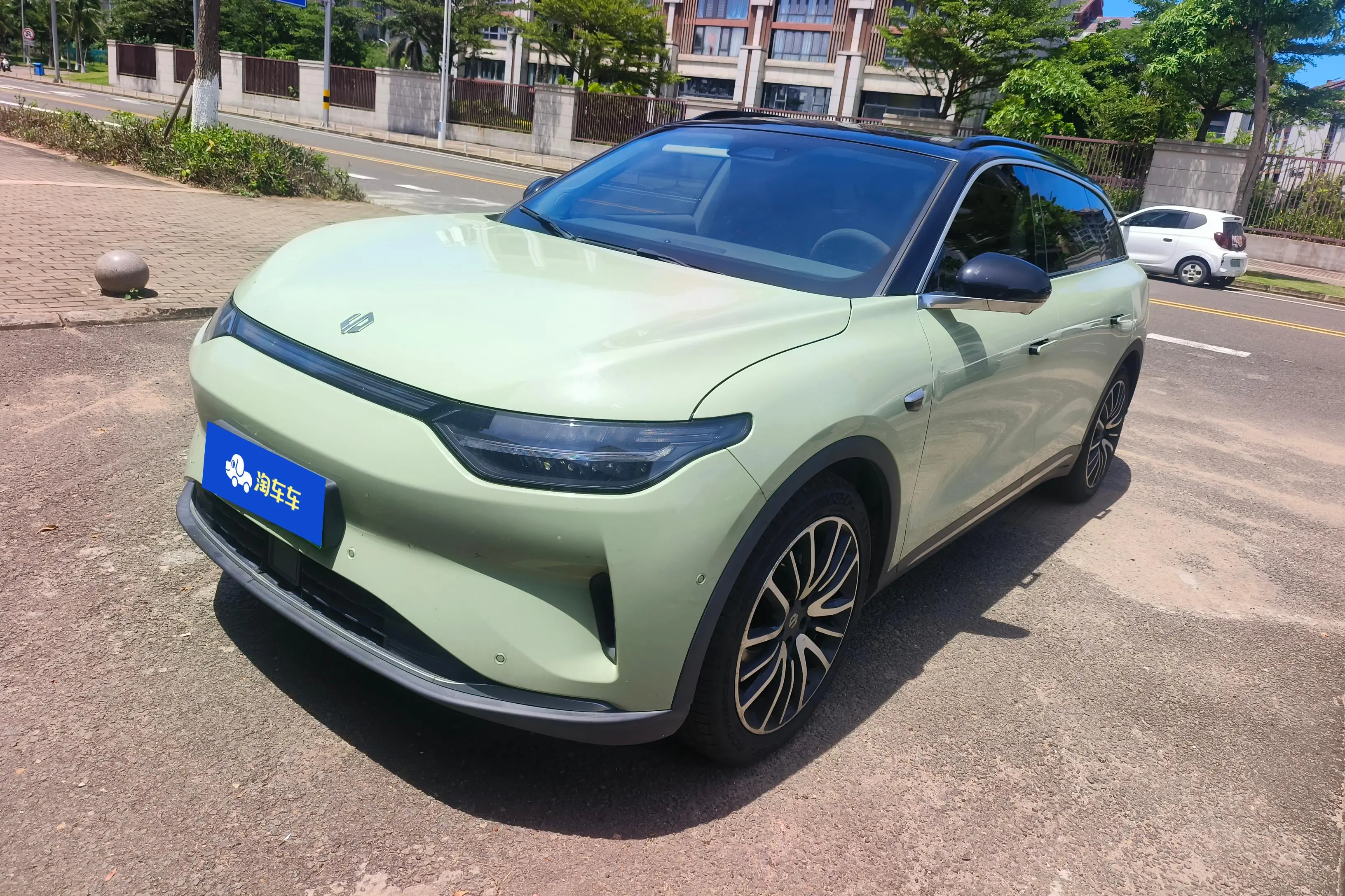 Leapmotor Zero running C11  из Китая