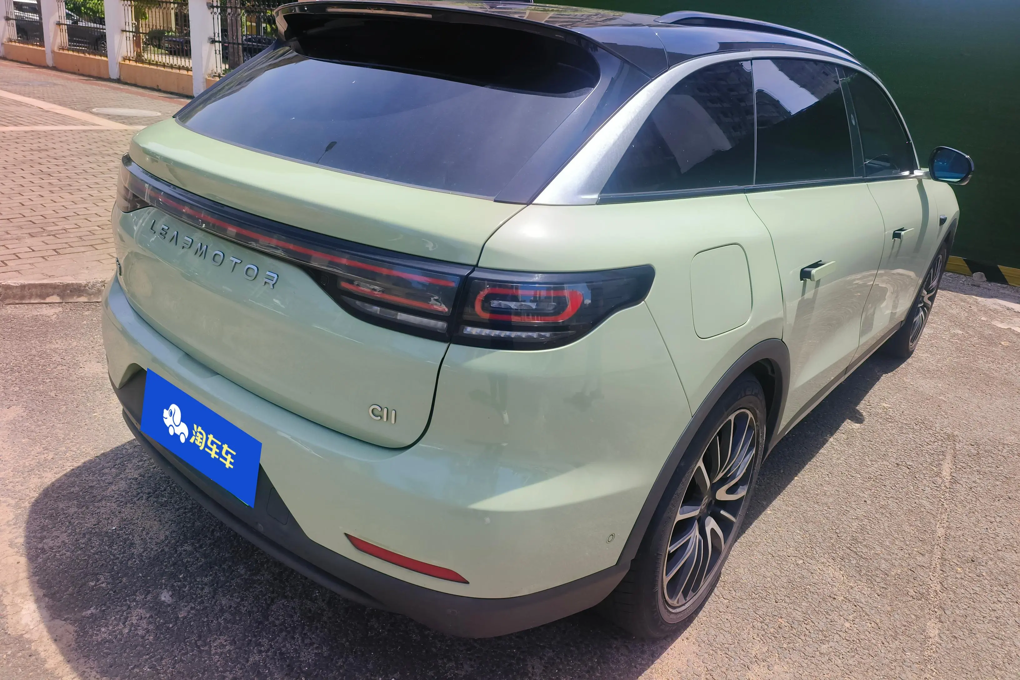 Leapmotor Zero running C11  из Китая