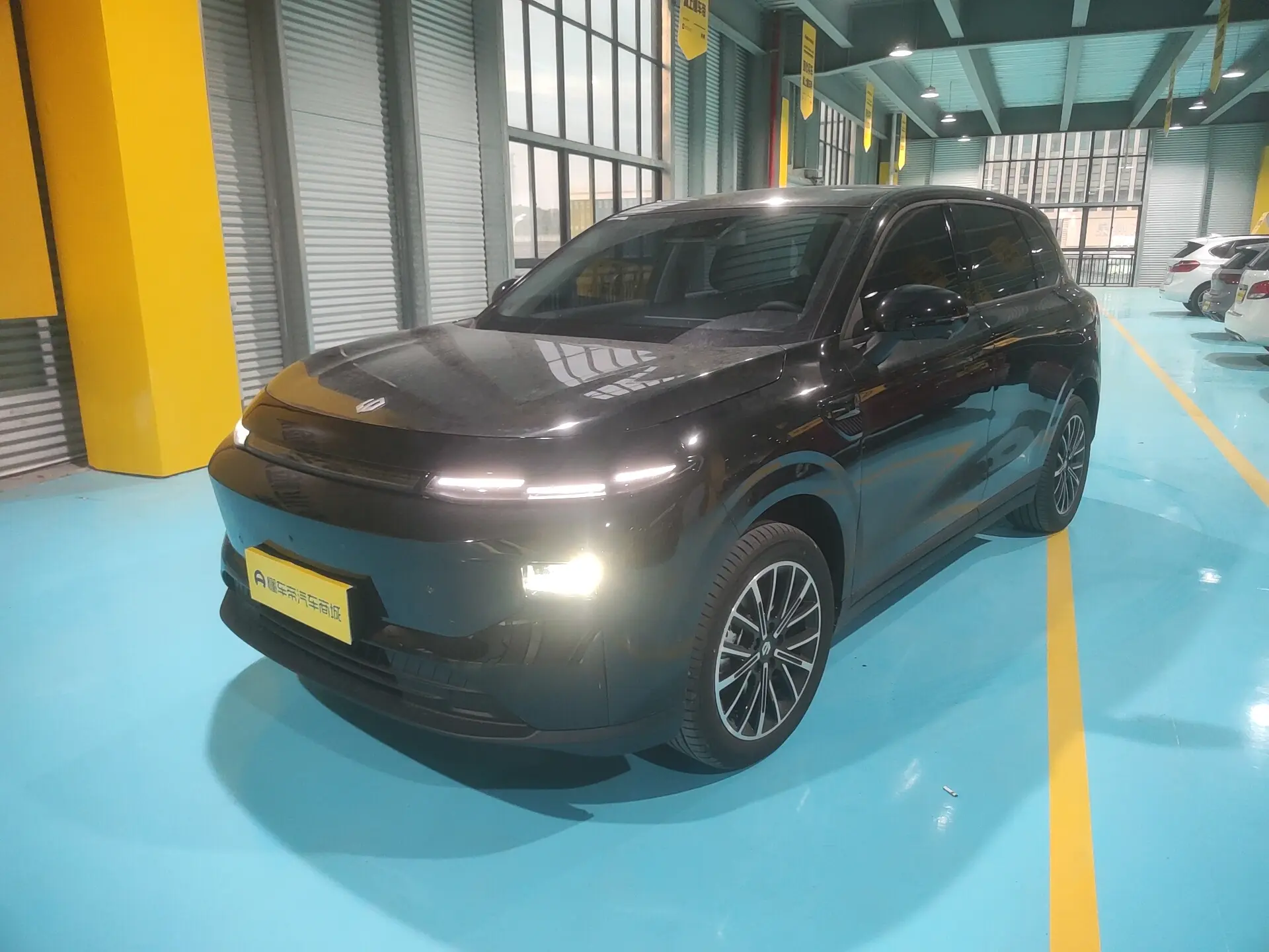 Leapmotor B10  из Китая