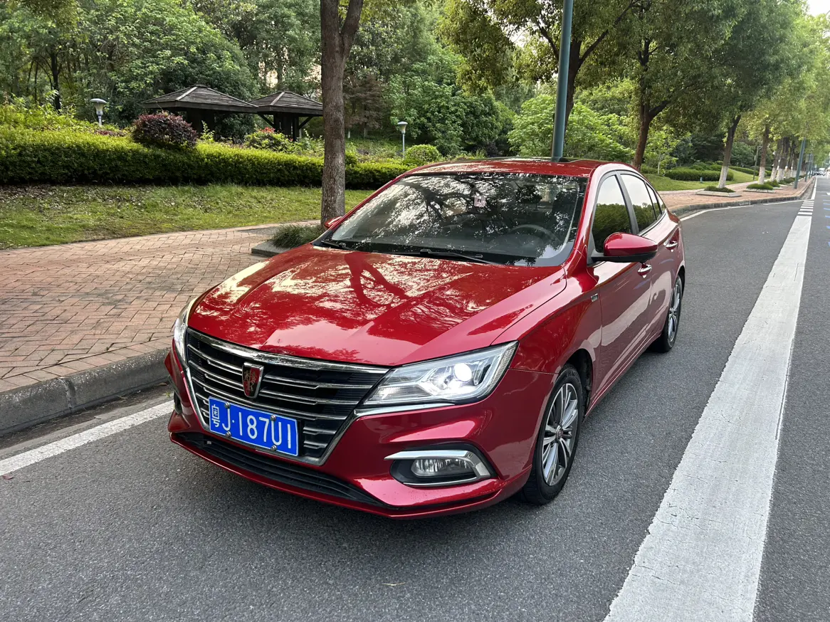 Roewe i5  из Китая