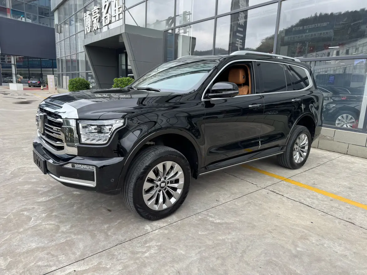 Tank 500 Hi4-T  из Китая