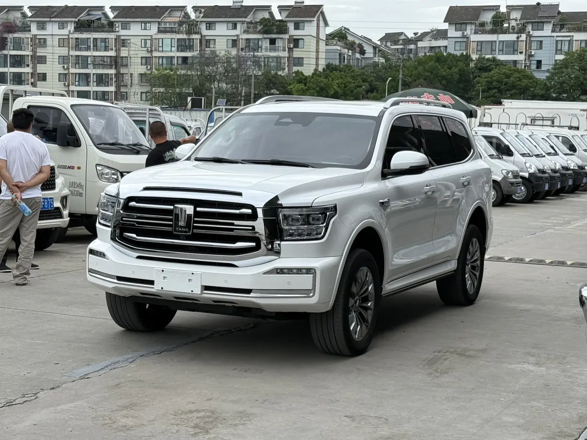 Tank 500  из Китая