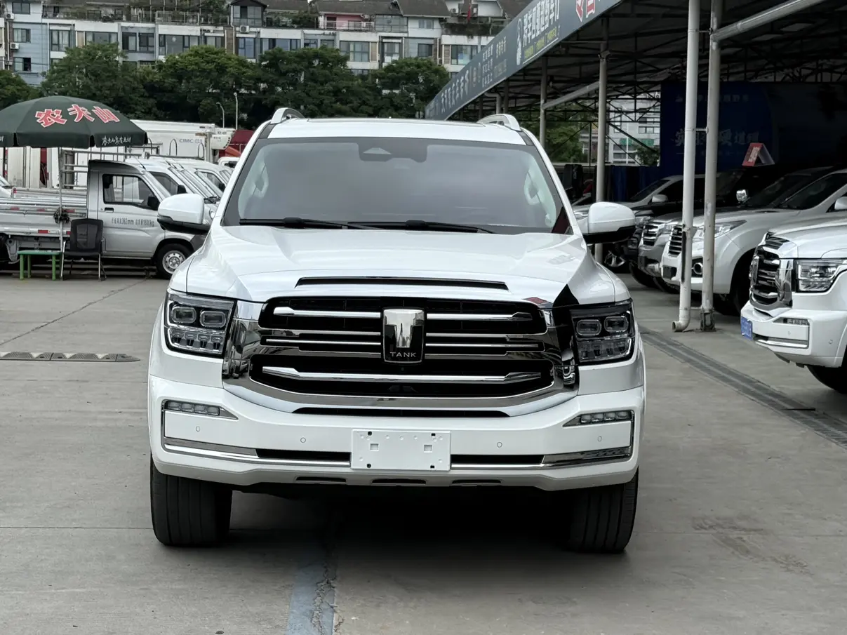 Tank 500  из Китая