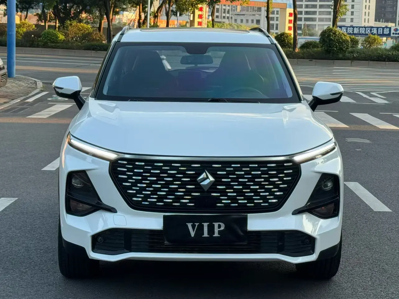 Baojun RS-3  из Китая