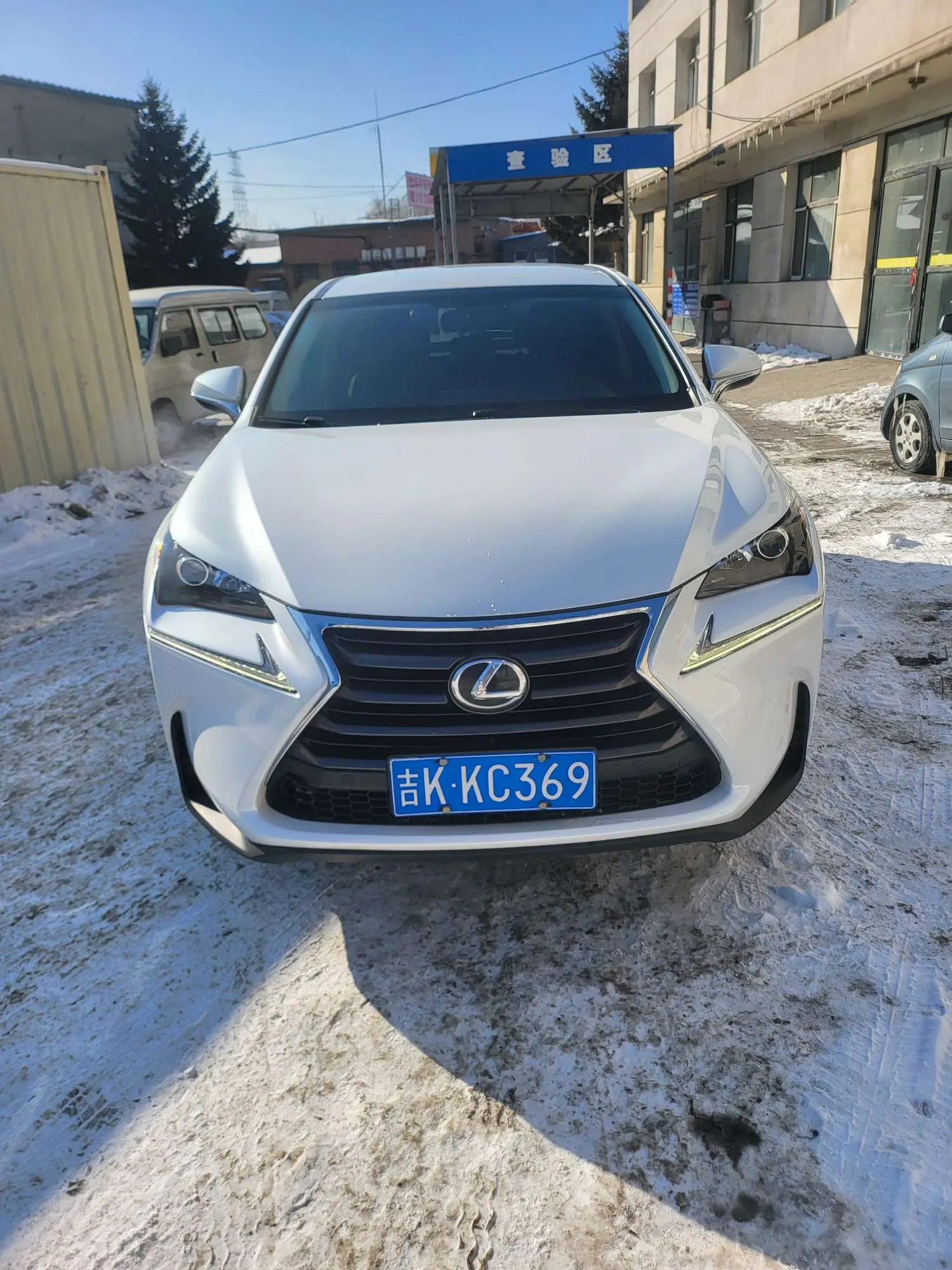 Lexus NX  из Китая