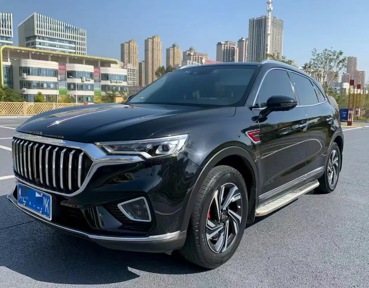 Hongqi HS5  из Китая