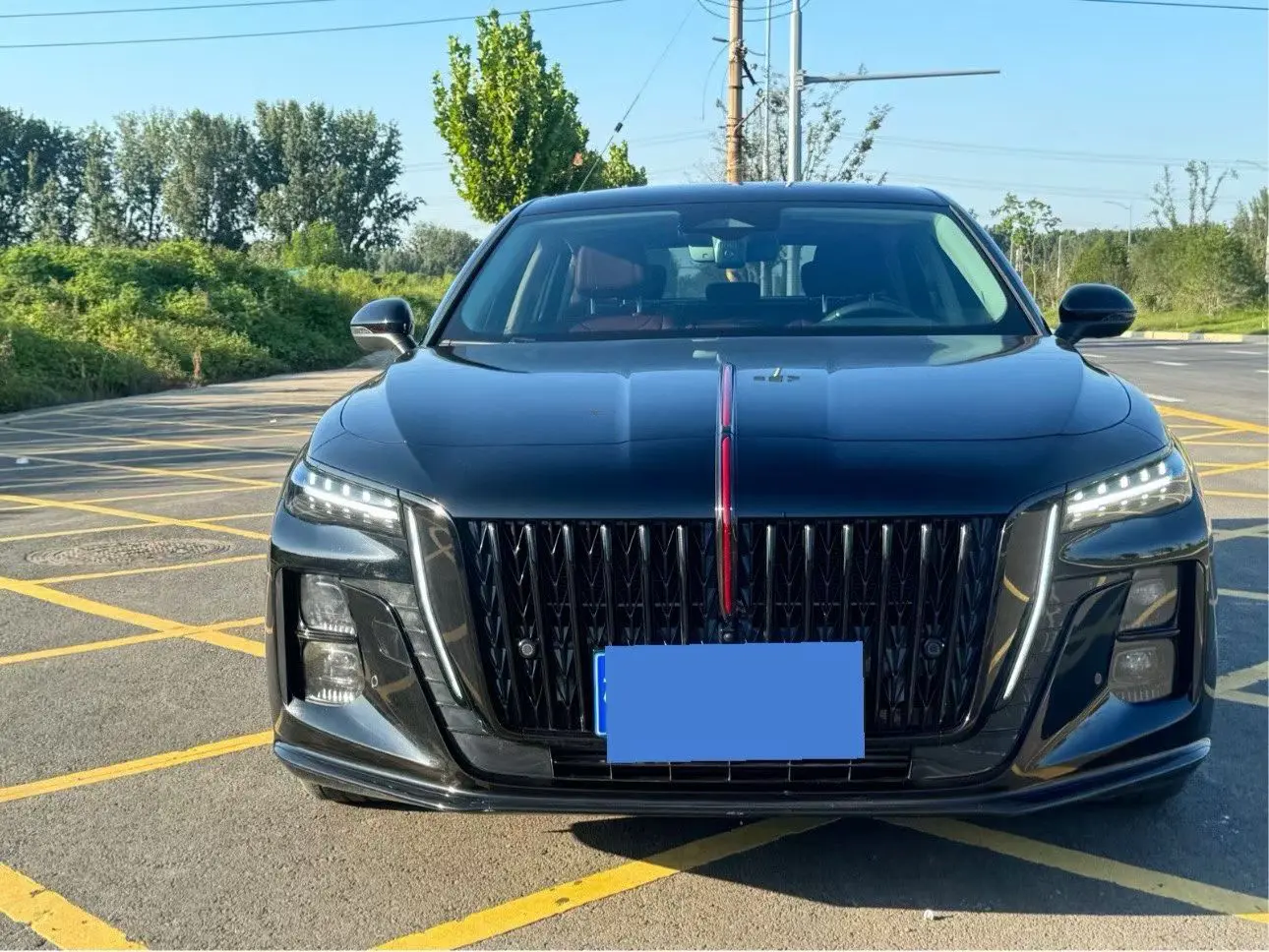 Hongqi H5  из Китая