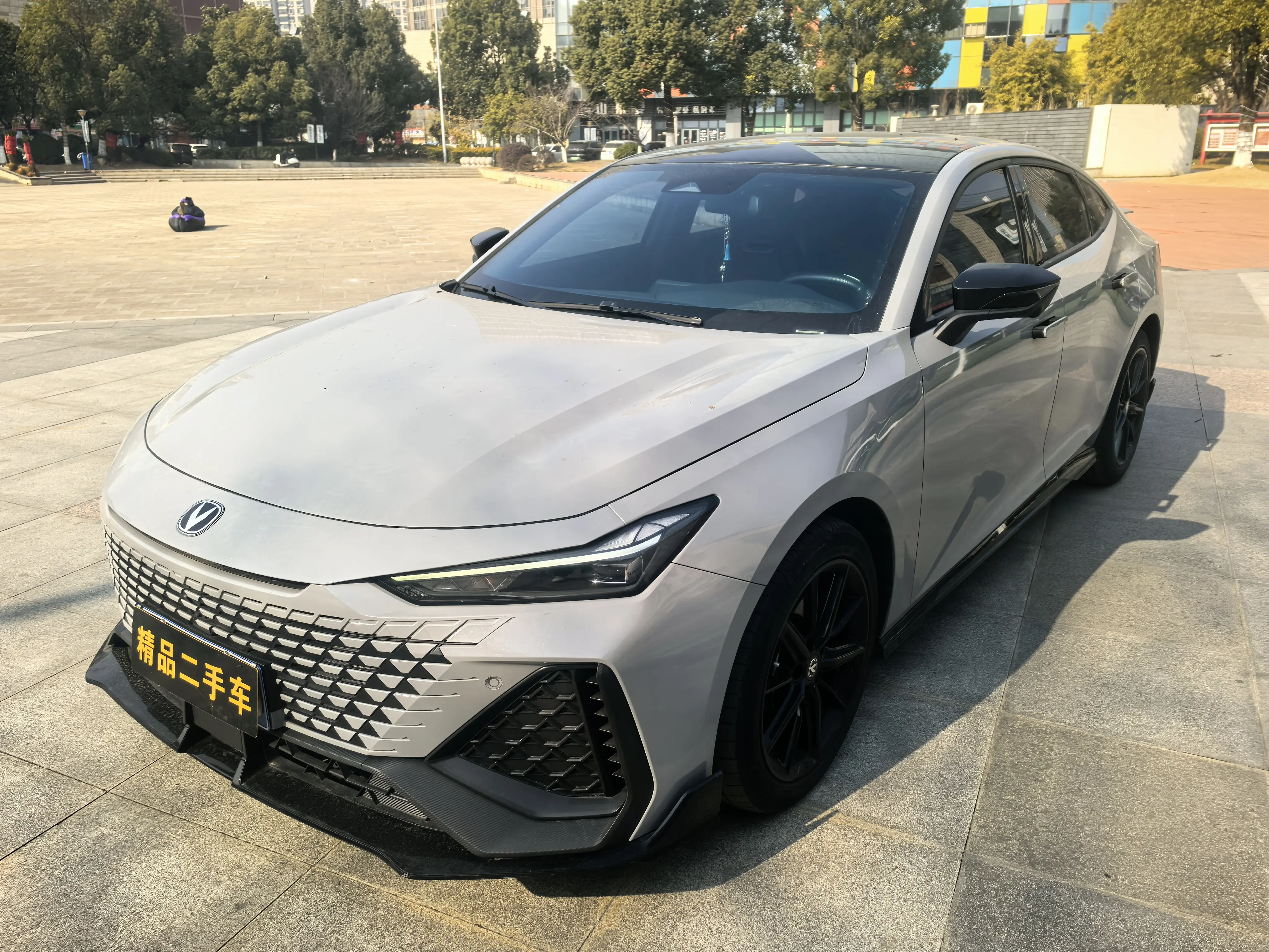 Changan UNI-V  из Китая