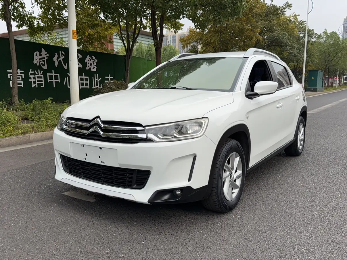 Citroën C3-XR  из Китая