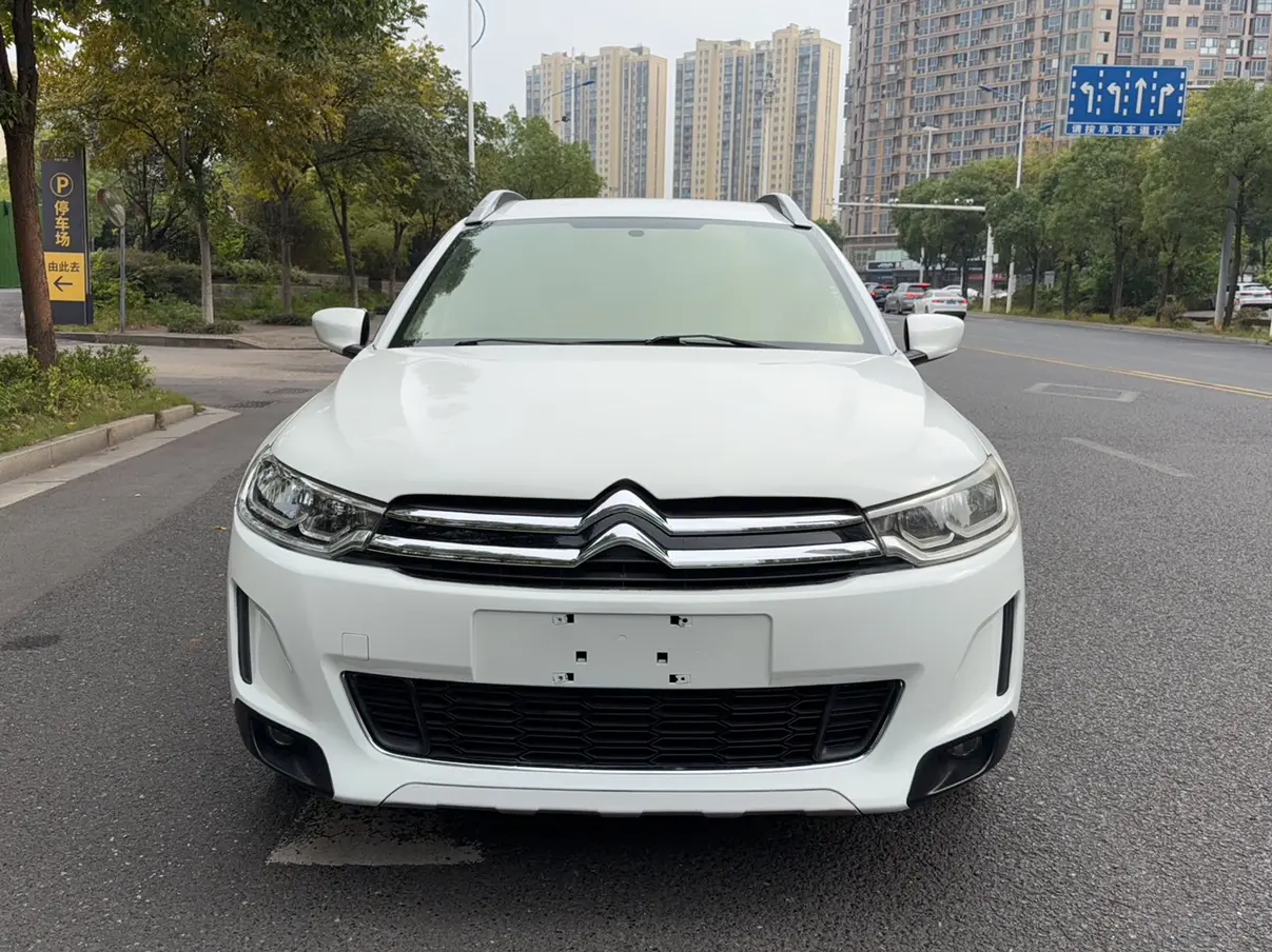 Citroën C3-XR  из Китая