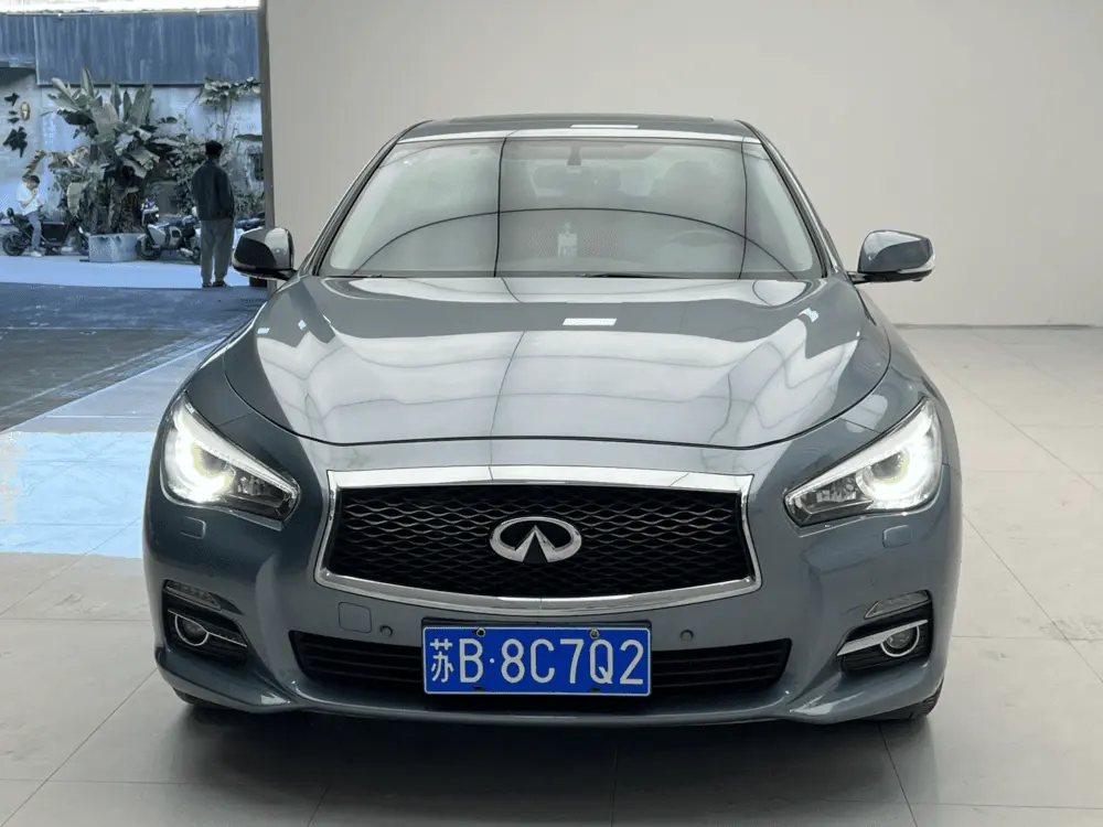 Infiniti Q50L  из Китая