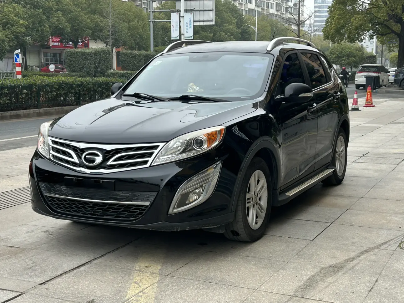 GAC Trumpchi GS5  из Китая