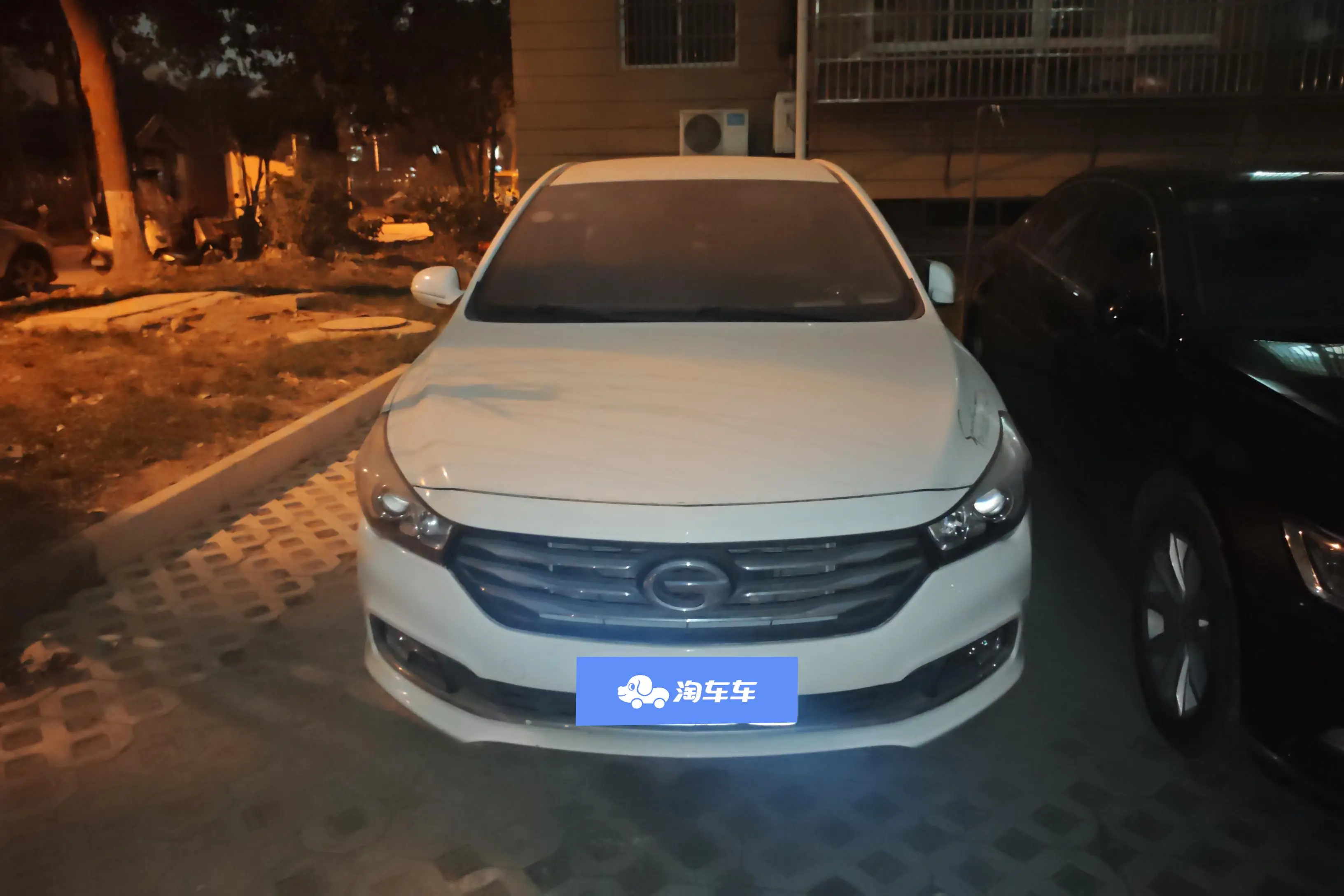 GAC Trumpchi GA3S Vision  из Китая