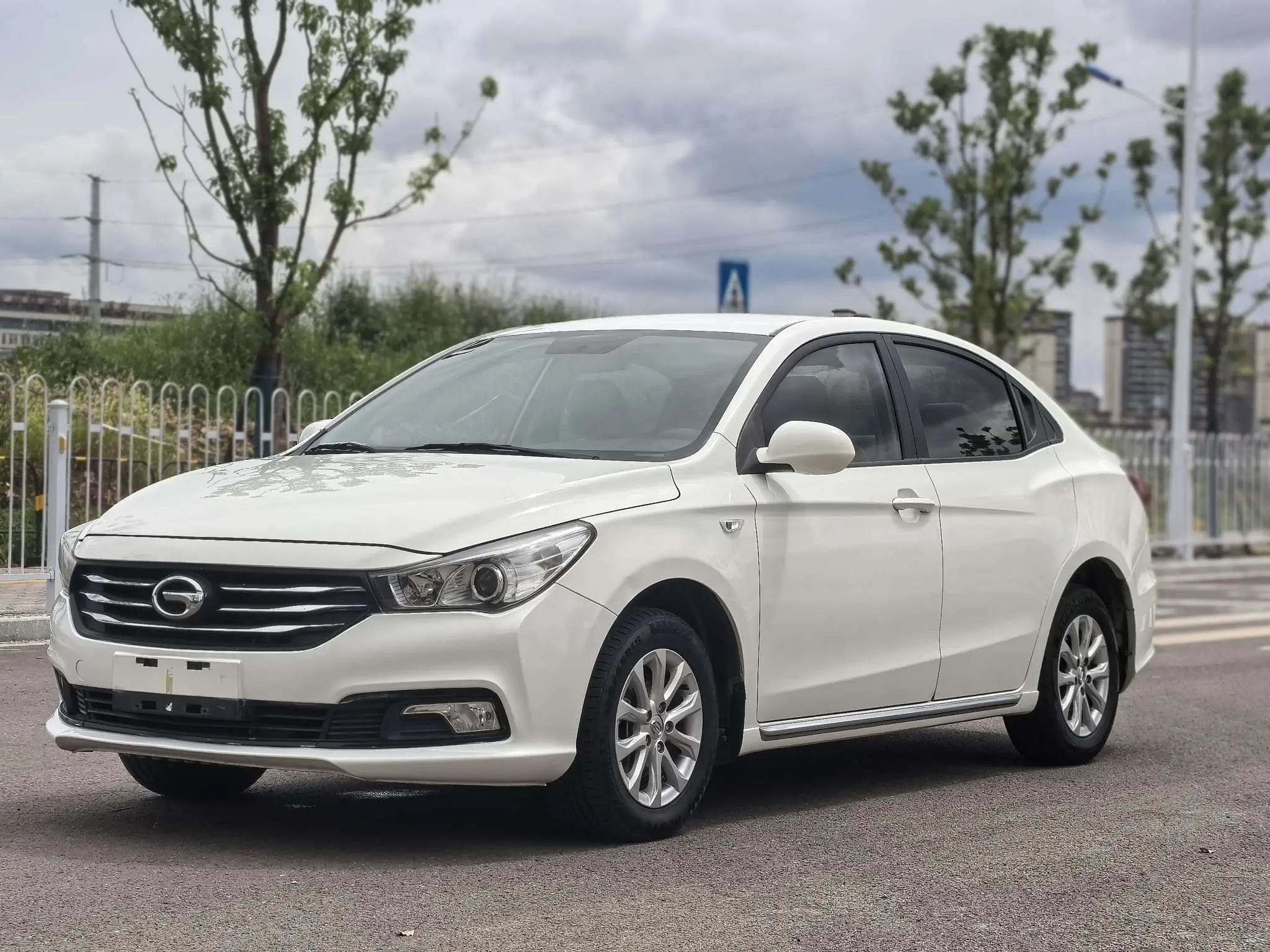 GAC Trumpchi GA3S Vision  из Китая