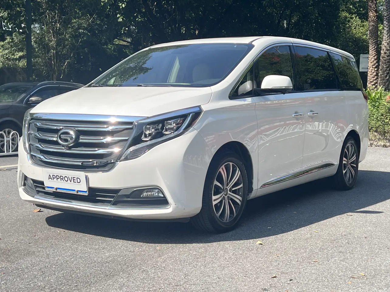 GAC Trumpchi M8  из Китая