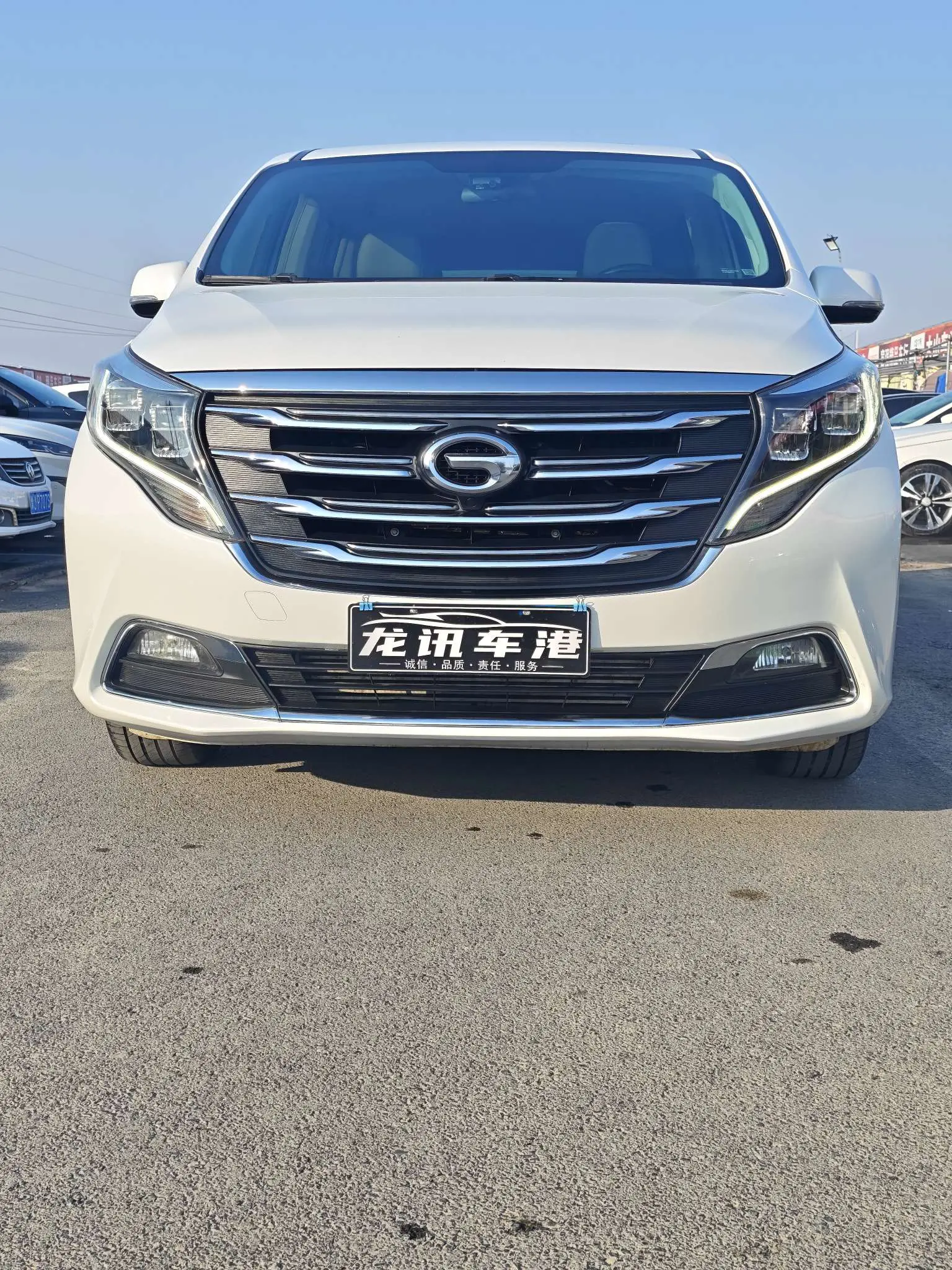 GAC Trumpchi M8  из Китая