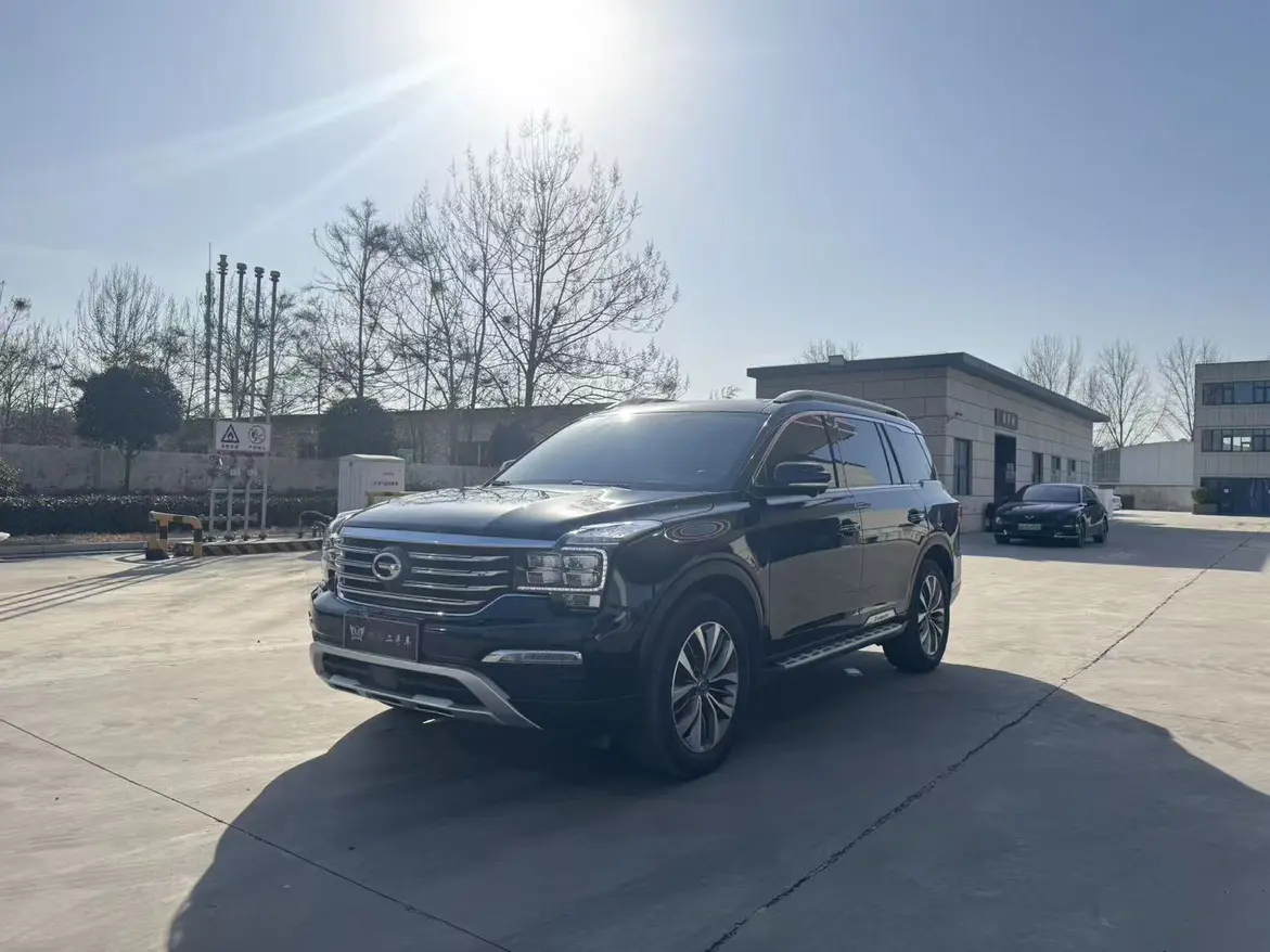 GAC Trumpchi GS8  из Китая