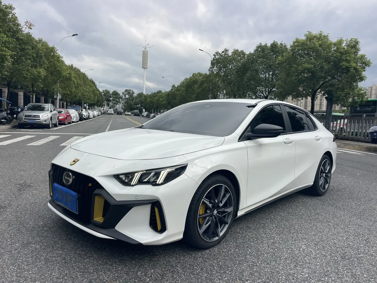 GAC Shadow Leopard  из Китая