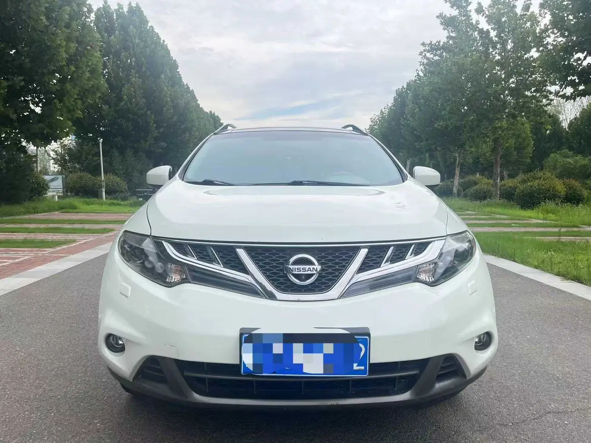 Nissan Murano (Loulan)  из Китая