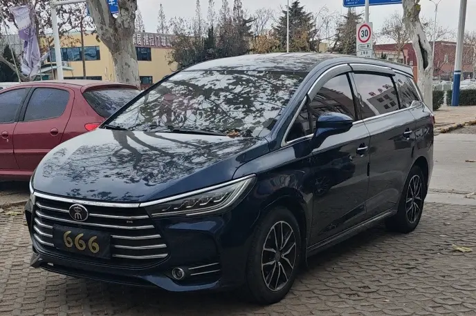 BYD Song MAX  из Китая