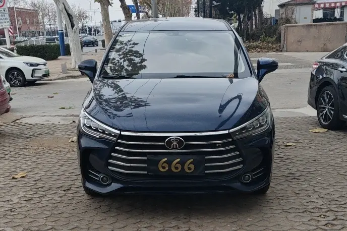 BYD Song MAX  из Китая
