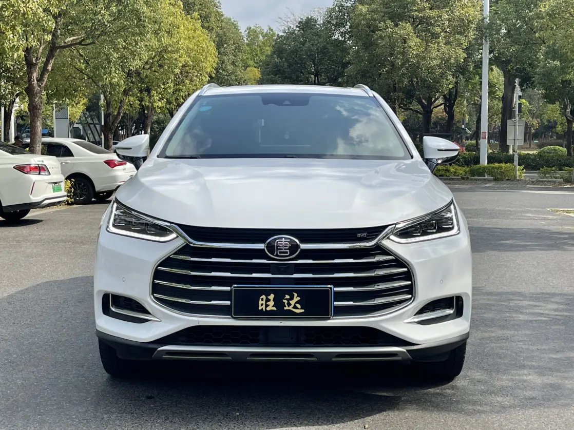 BYD Tang  из Китая