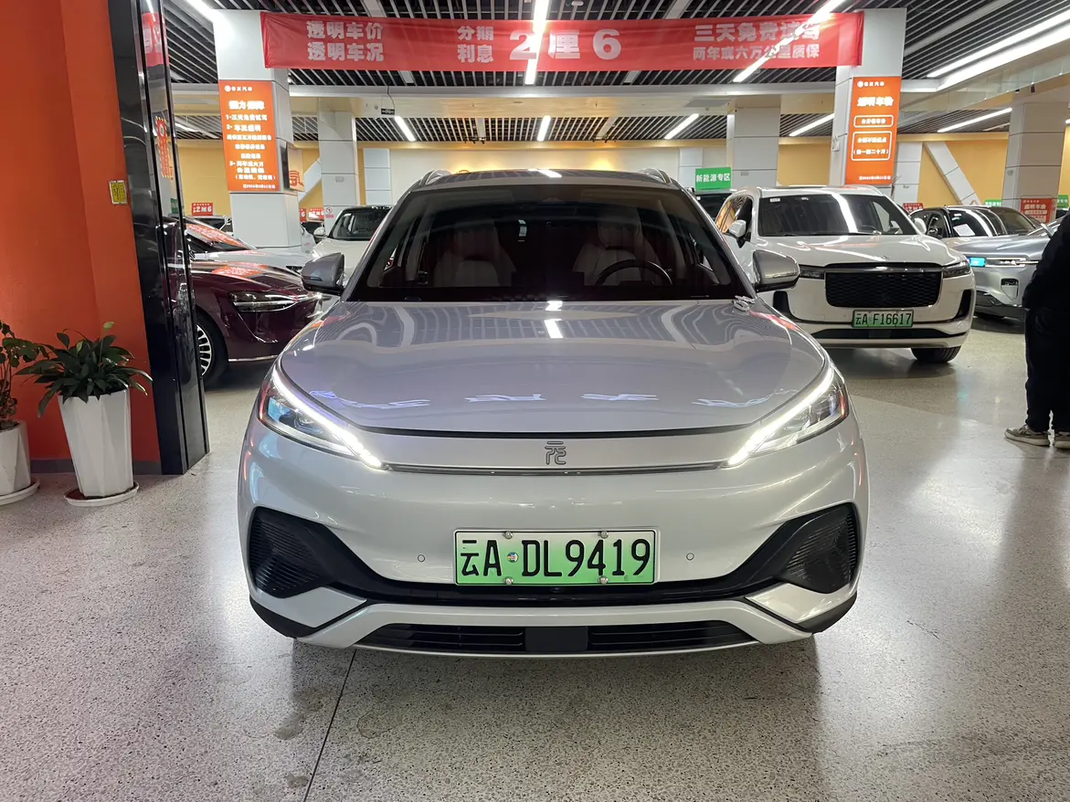 BYD Yuan PLUS  из Китая