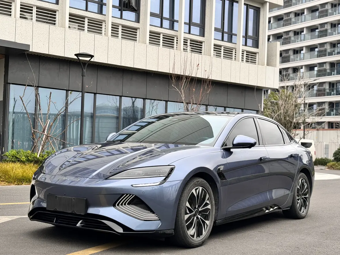 BYD Seal  из Китая