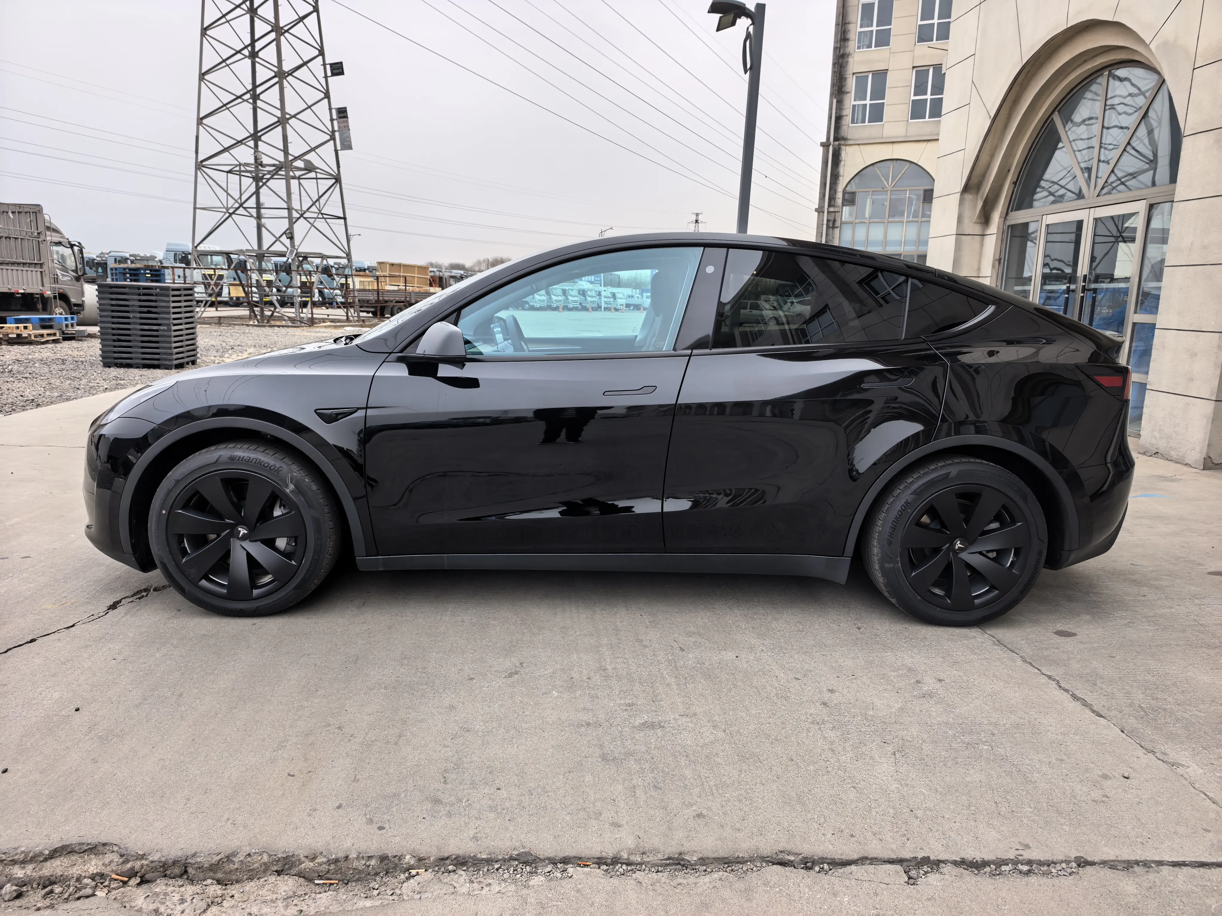 Tesla Model Y  из Китая