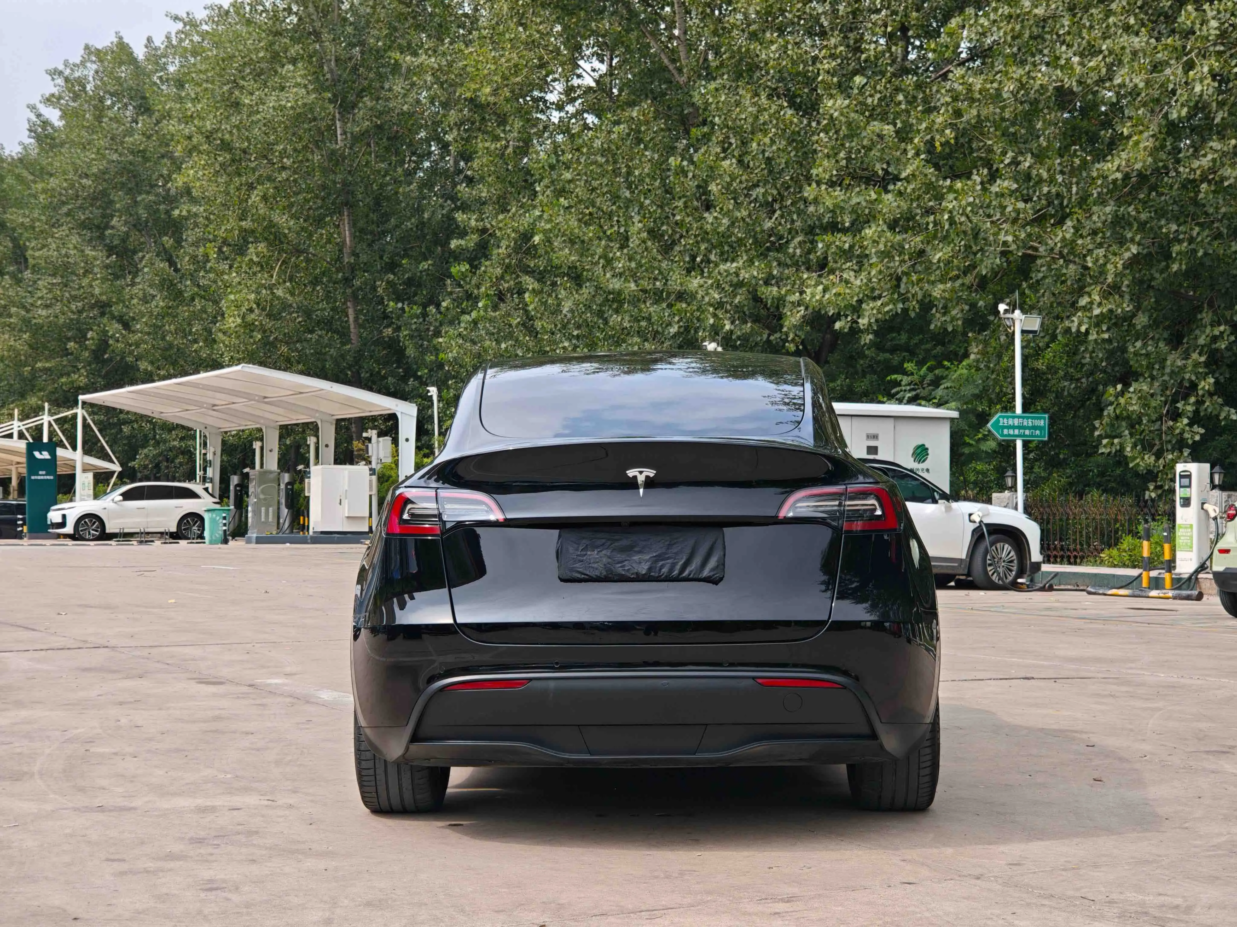 Tesla Model Y  из Китая