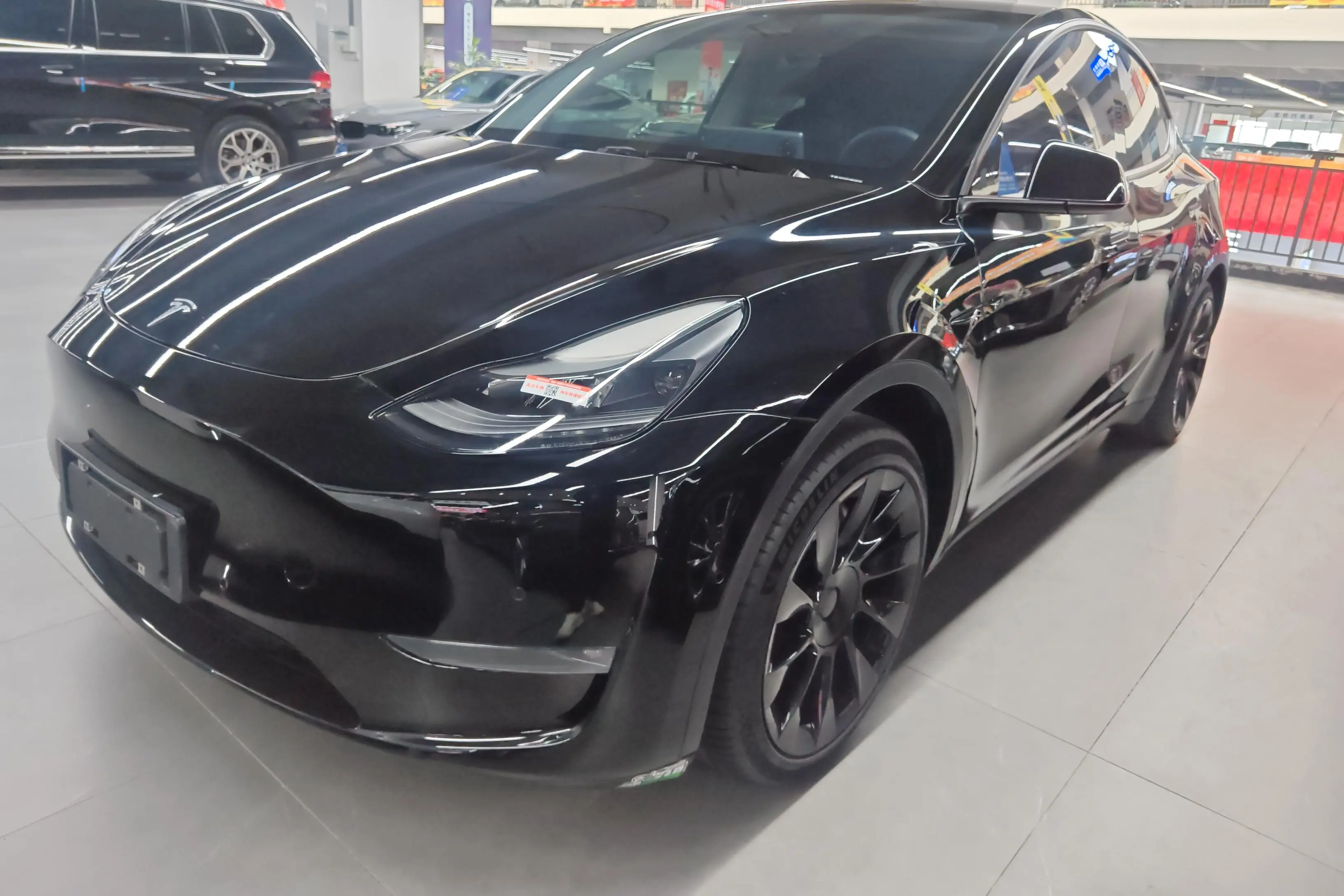 Tesla Model Y  из Китая