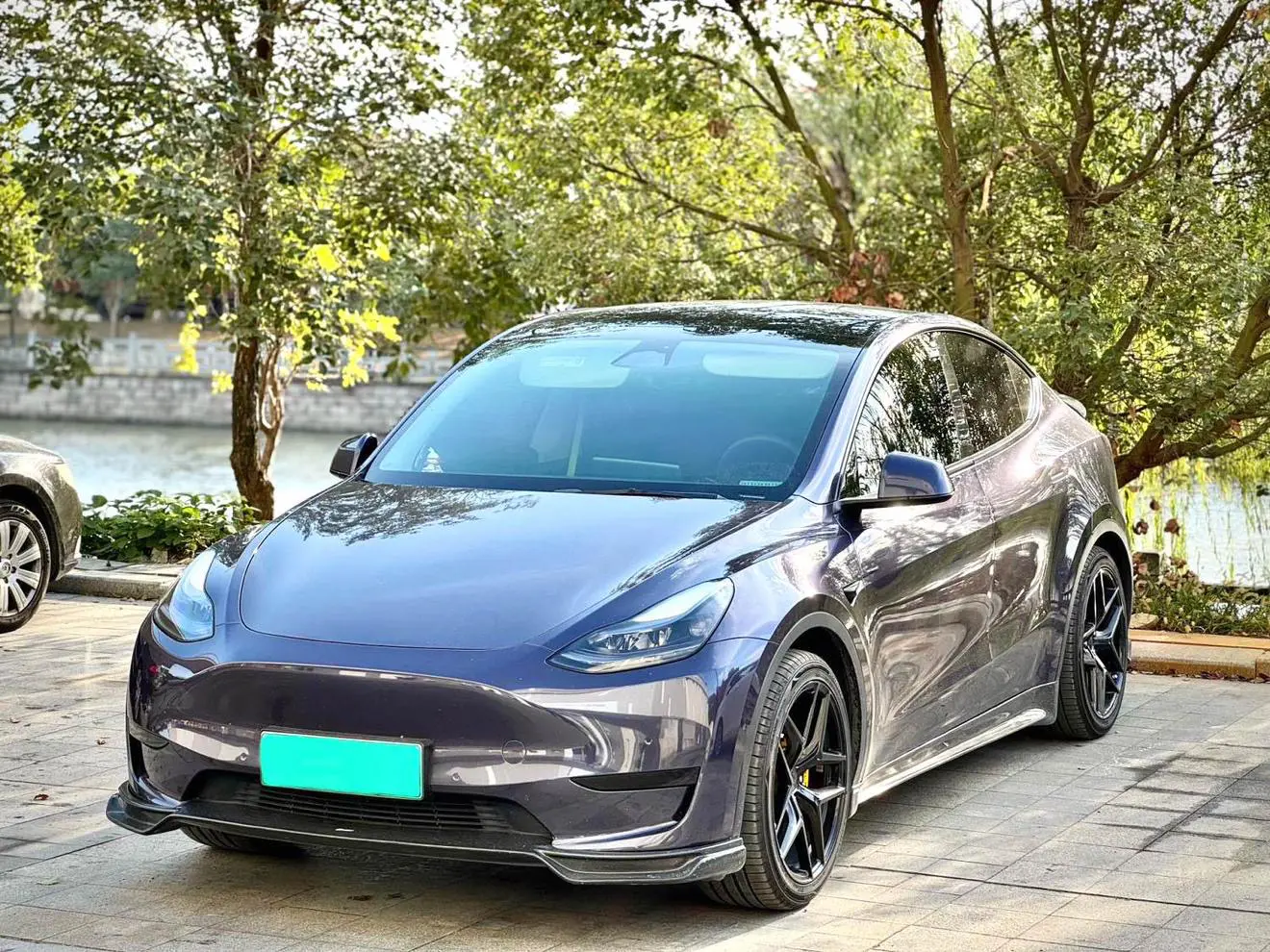 Tesla Model Y  из Китая