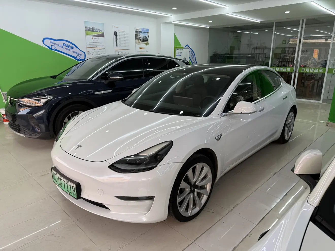 Tesla Model 3  из Китая