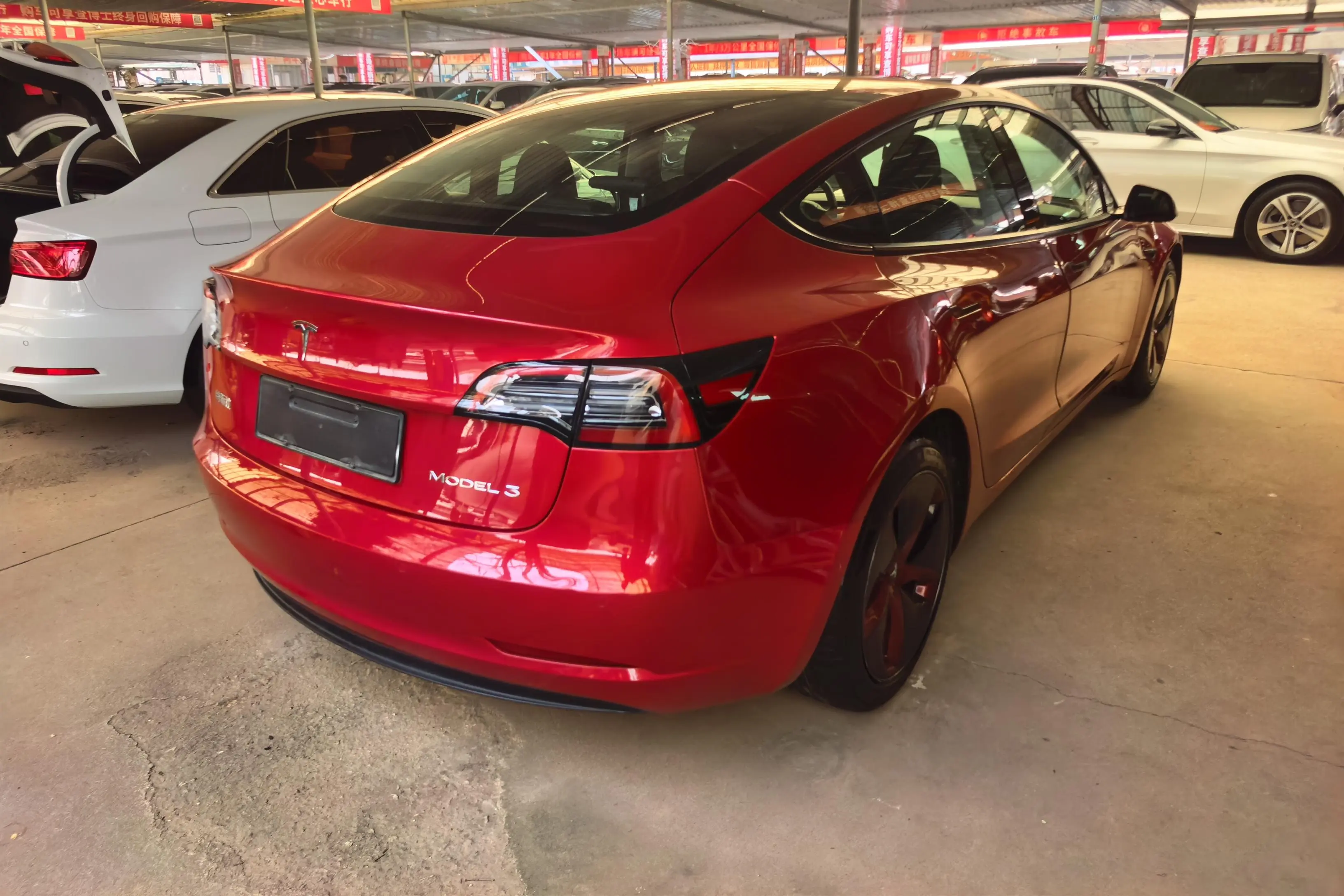 Tesla Model 3  из Китая