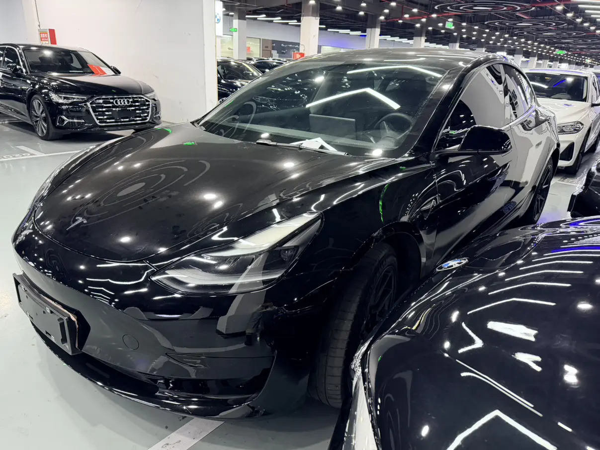 Tesla Model 3  из Китая