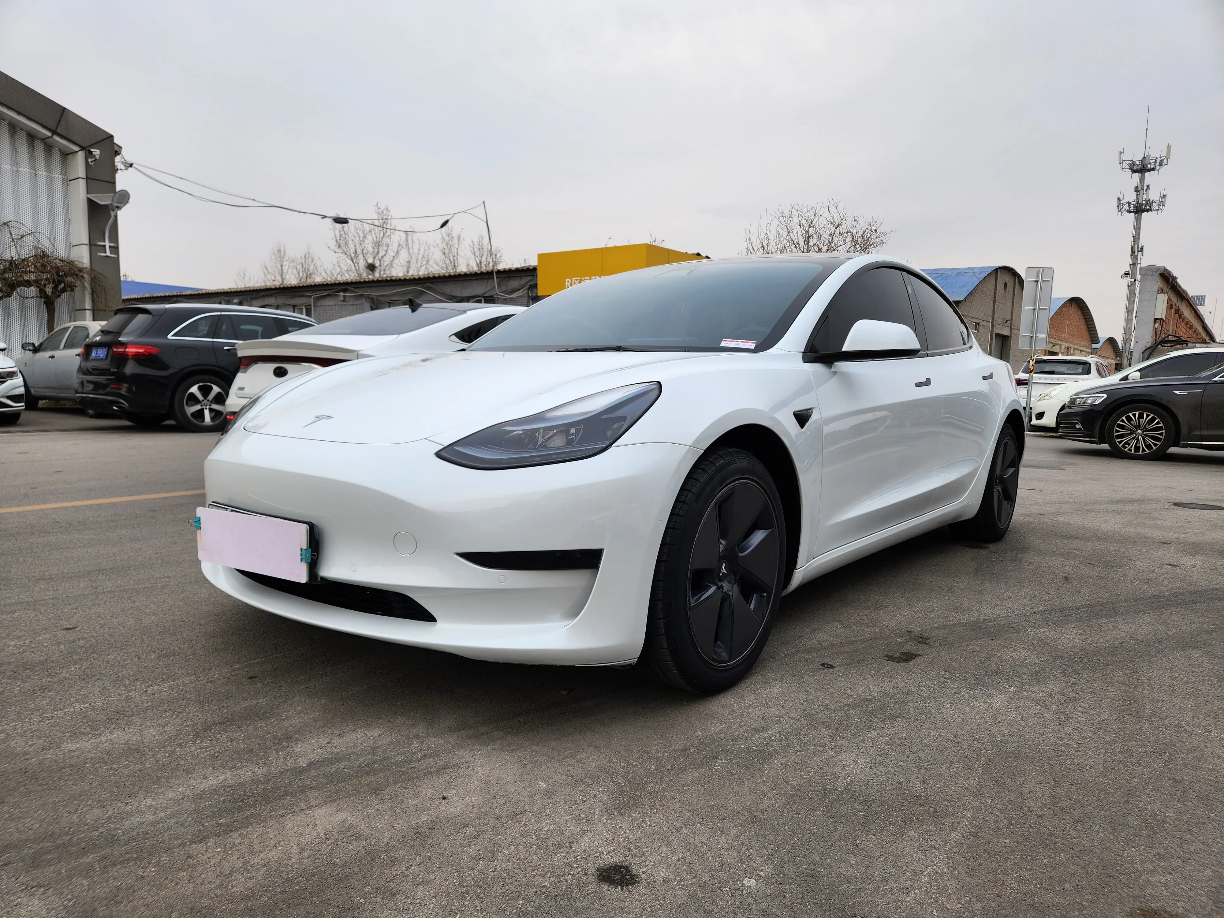 Tesla Model 3  из Китая