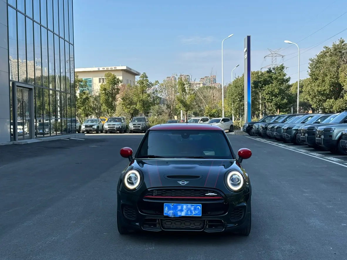 MINI JCW  из Китая
