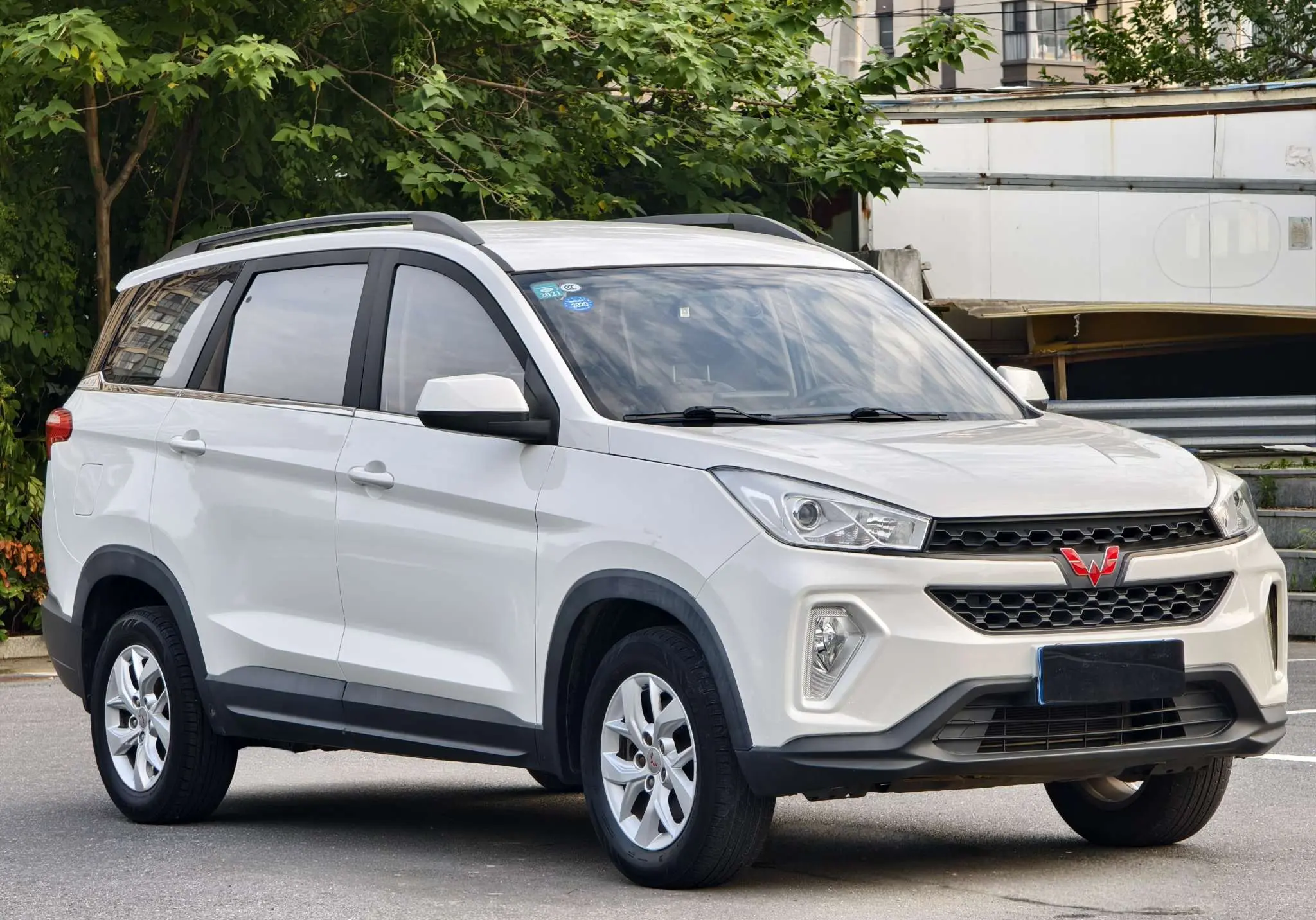 Wuling Hongguang S3  из Китая