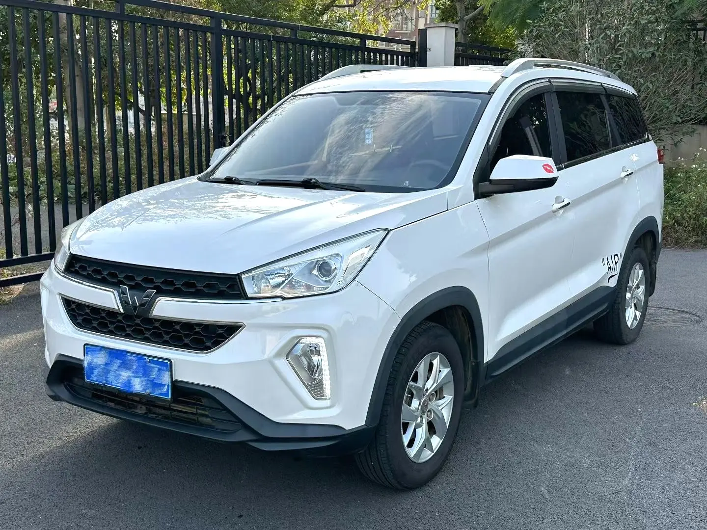 Wuling Hongguang S3  из Китая