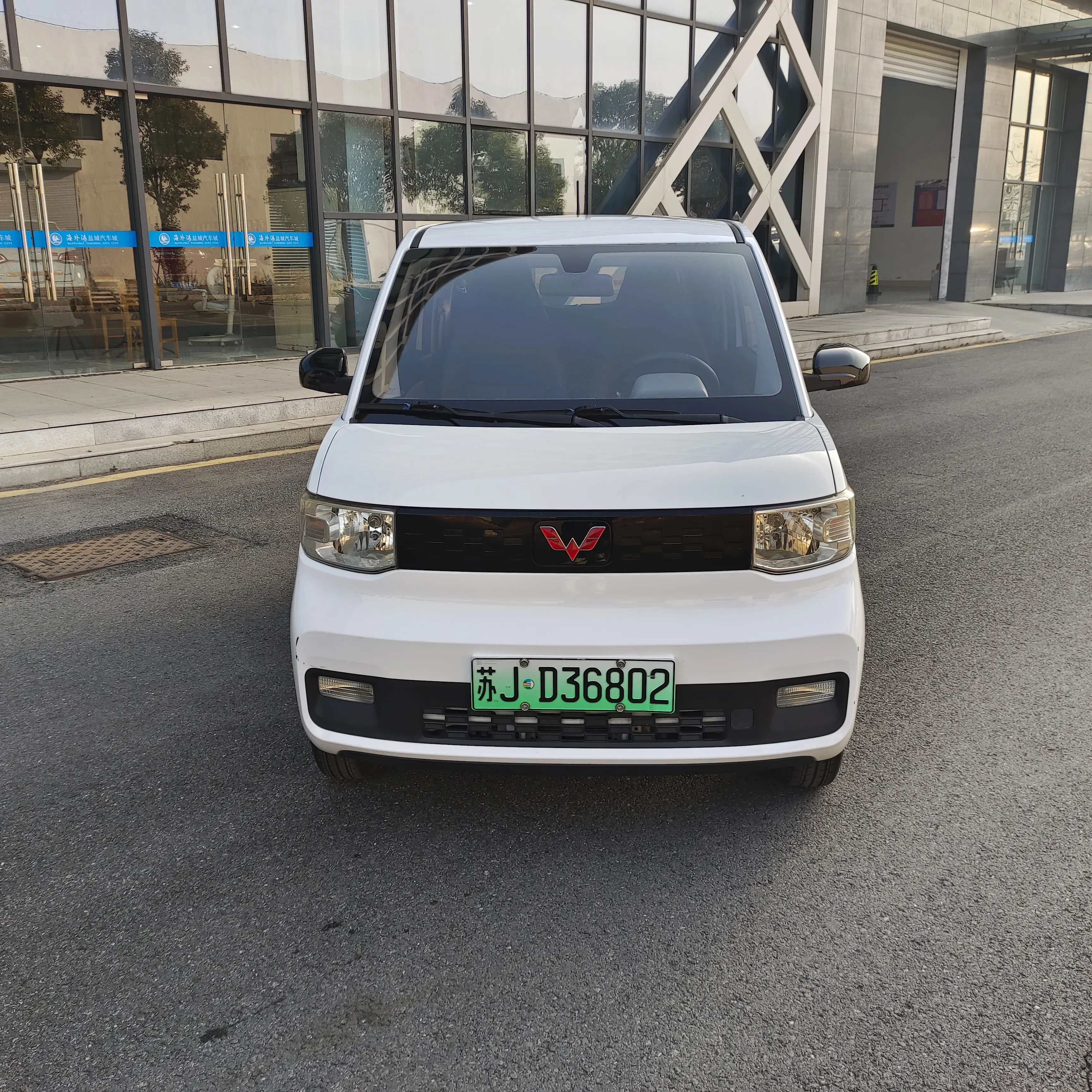 Wuling Hongguang MINIEV  из Китая