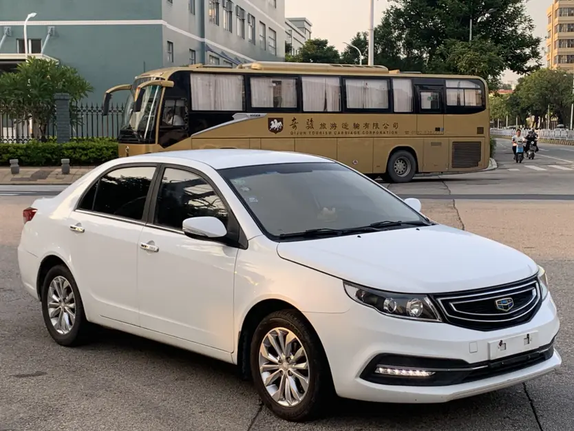 Geely Vision  из Китая