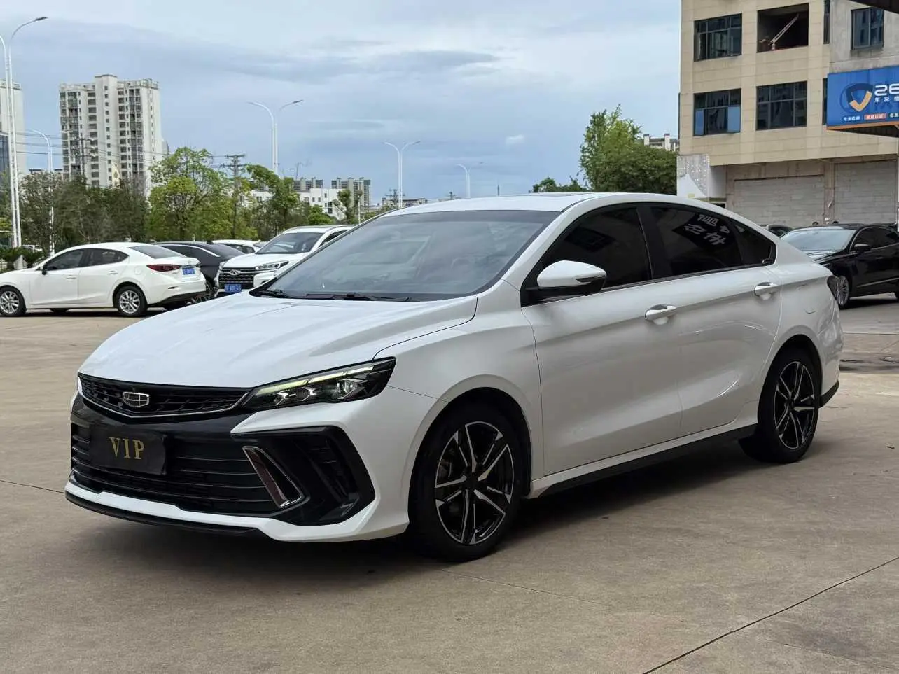 Geely Binrui  из Китая