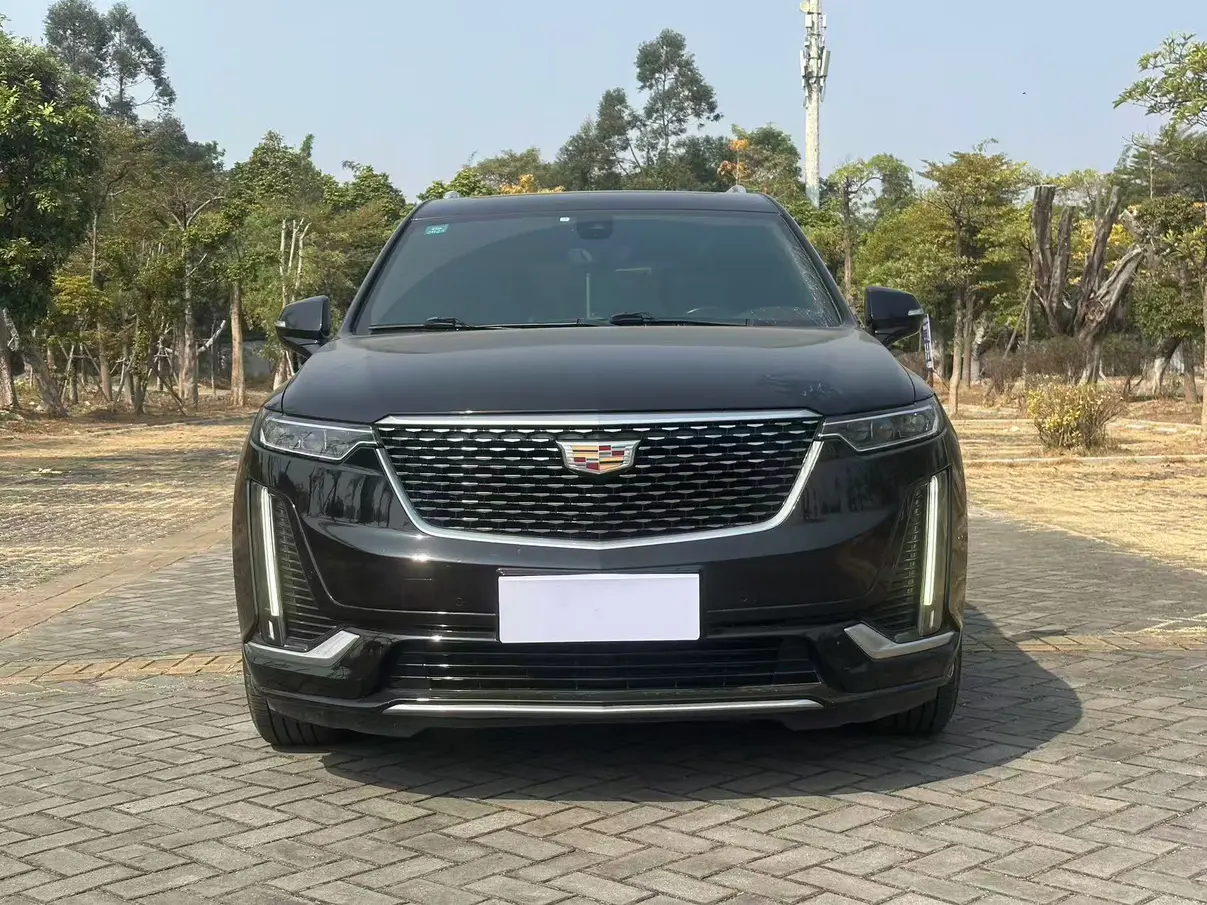 Cadillac XT6  из Китая