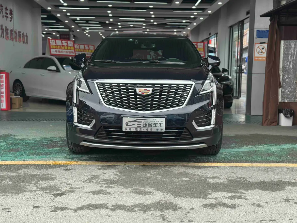 Cadillac XT5  из Китая