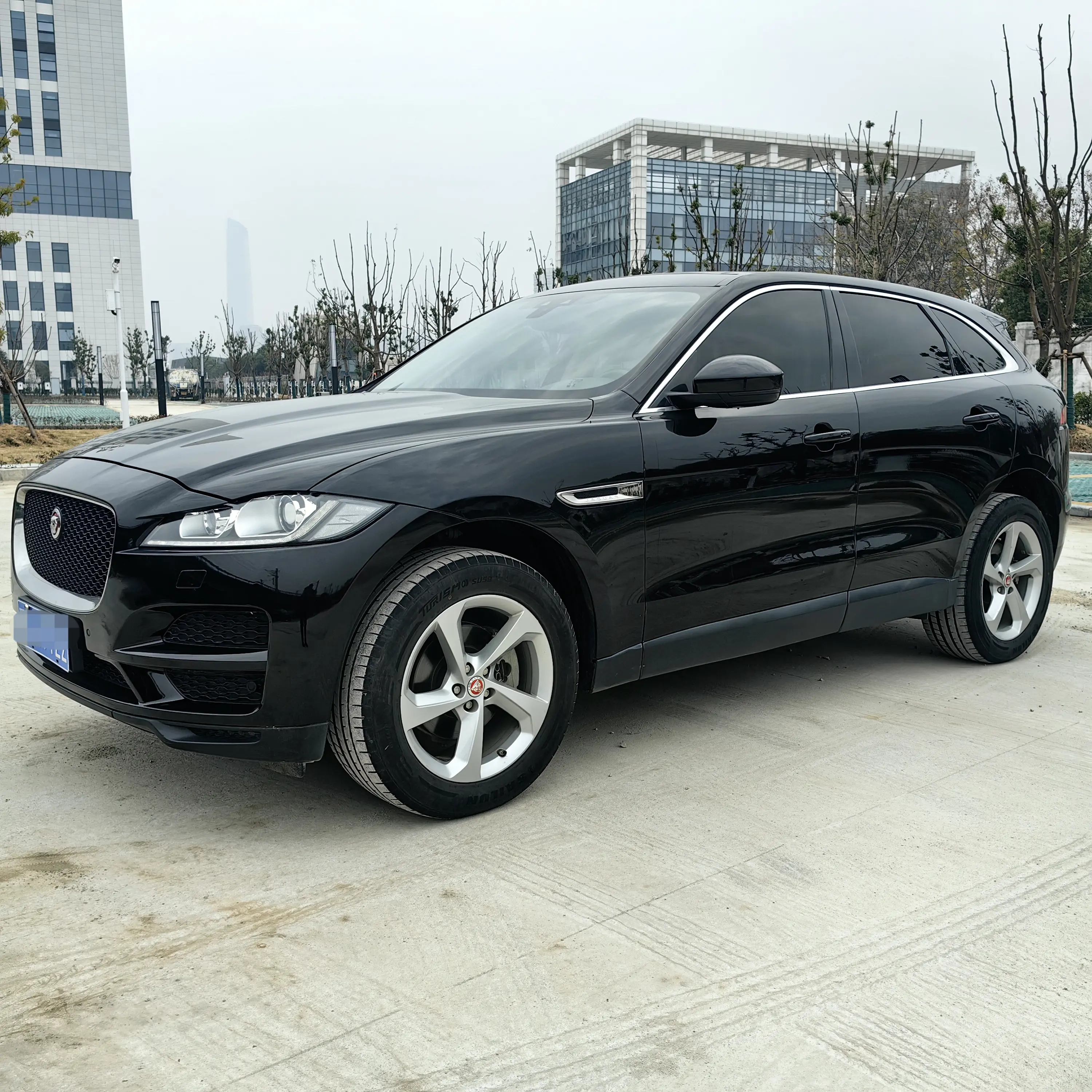 Jaguar F-PACE  из Китая