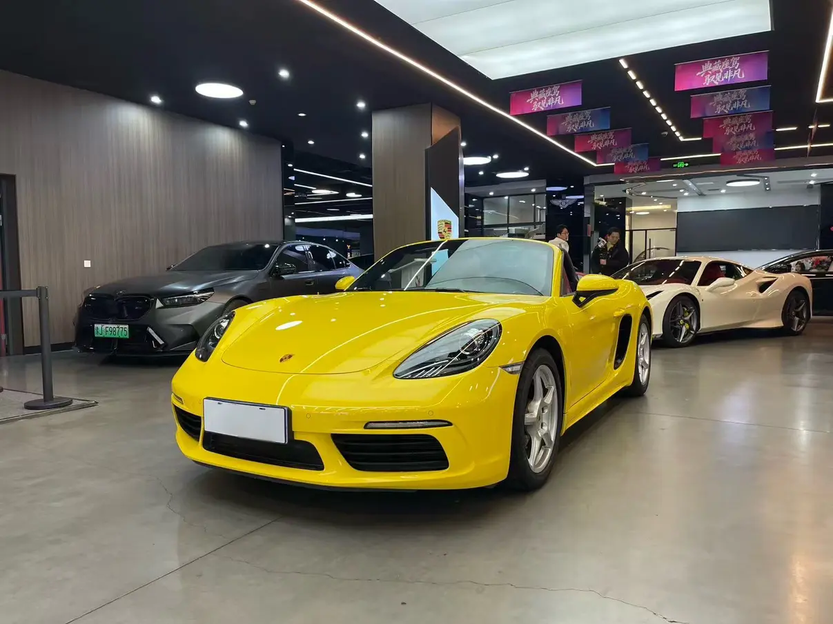 Porsche 718  из Китая