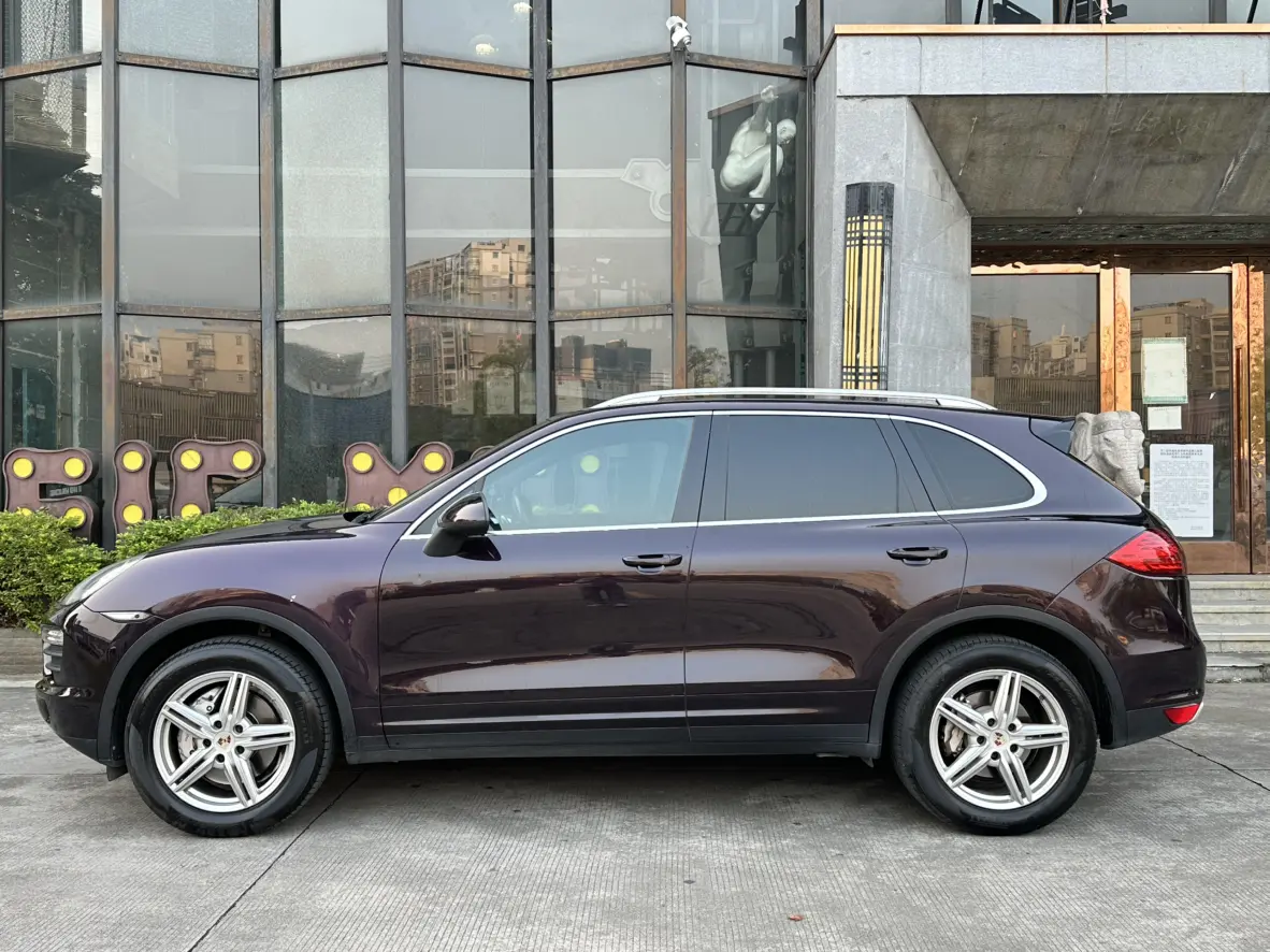 Porsche Cayenne  из Китая