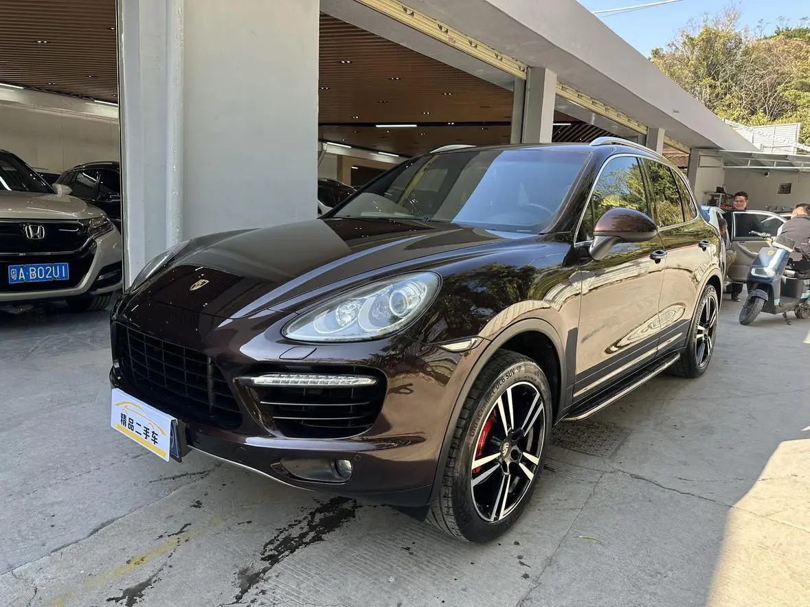 Porsche Cayenne  из Китая